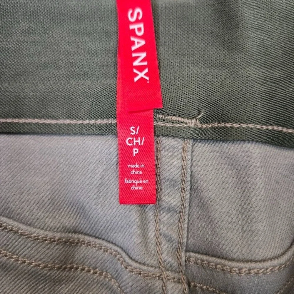 NWT Spanx Women's Size SMALL 6
